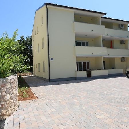 Apartments Saramandic シロ エクステリア 写真