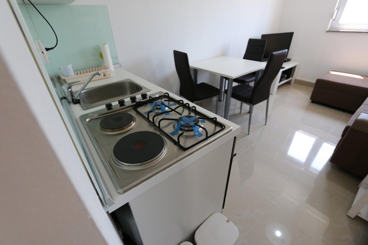 Apartments Saramandic シロ エクステリア 写真