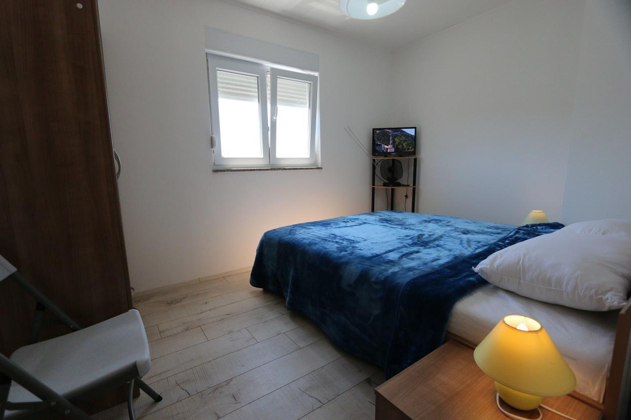Apartments Saramandic シロ エクステリア 写真