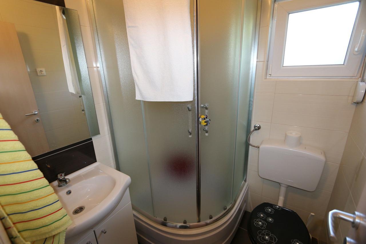 Apartments Saramandic シロ エクステリア 写真